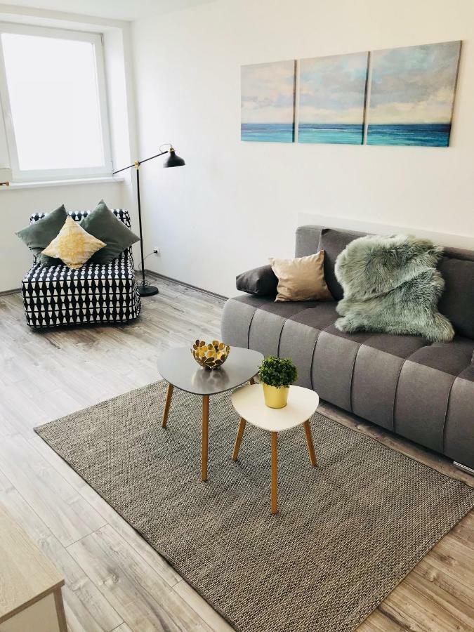 Central Apartments Veszprem Luaran gambar