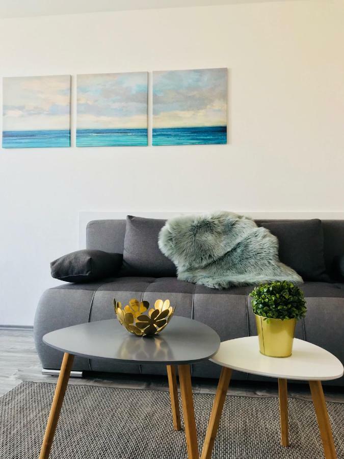 Central Apartments Veszprem Luaran gambar
