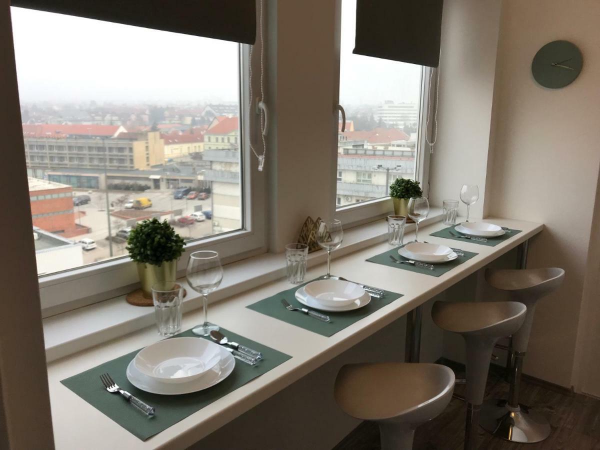 Central Apartments Veszprem Luaran gambar