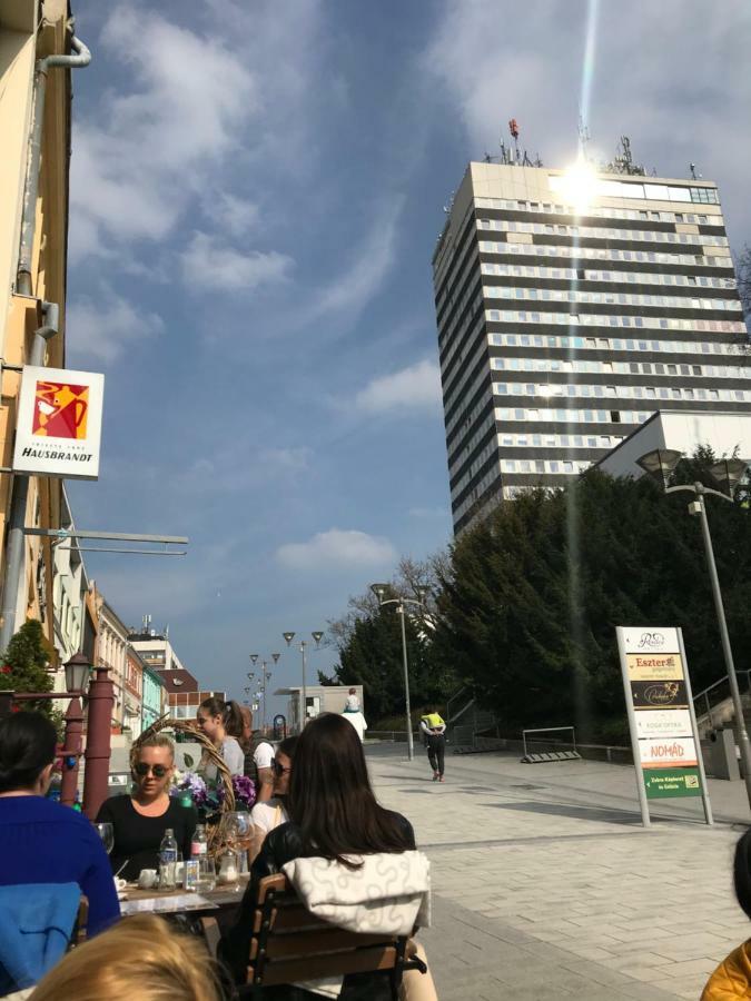 Central Apartments Veszprem Luaran gambar